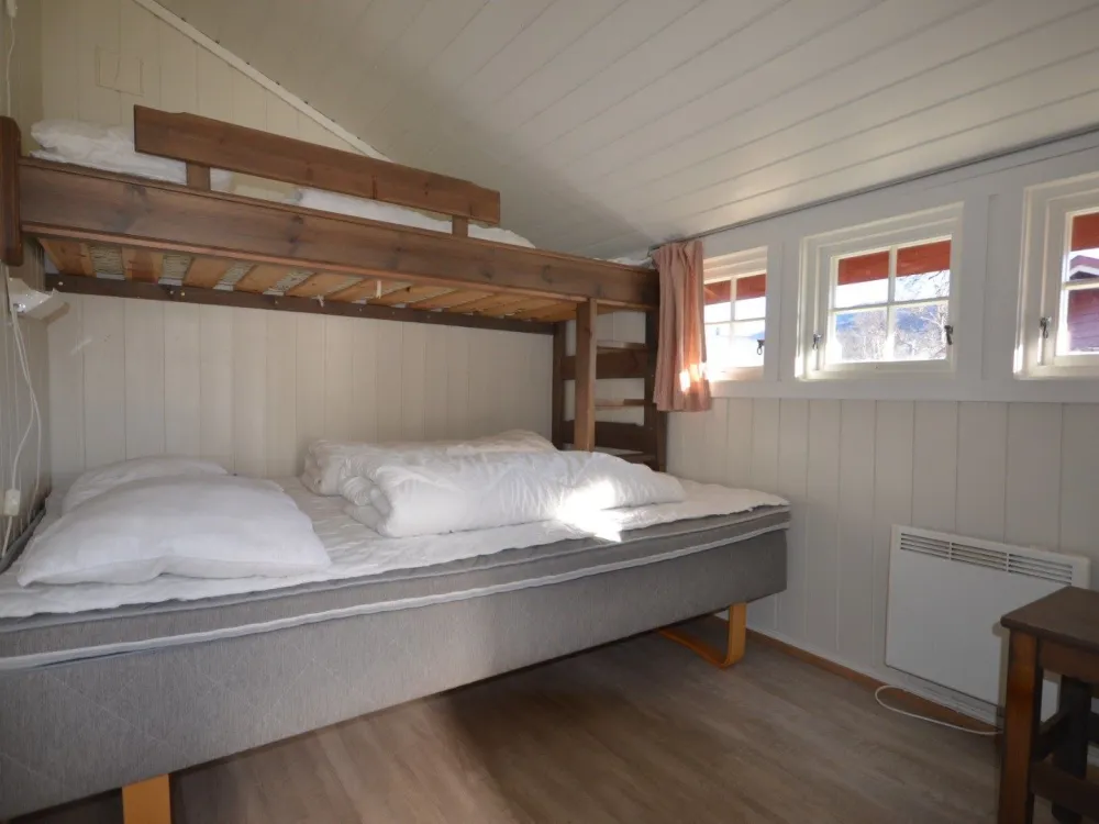 Cabin with 4 bedrooms