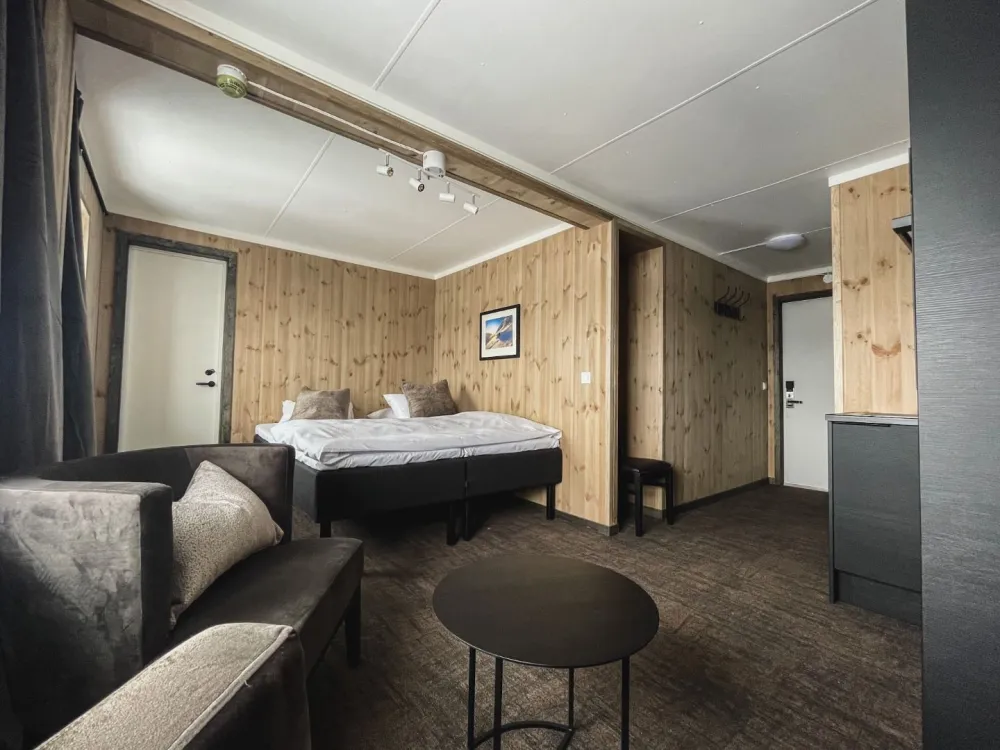 Apartment with bed space for 8