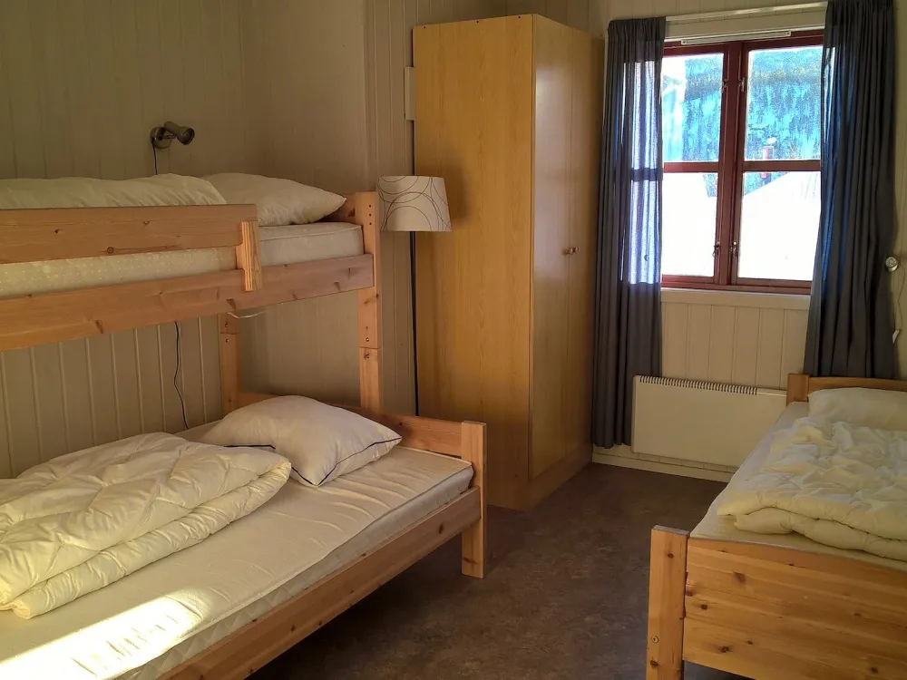 2 bed room apartment